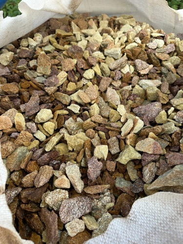 Златолит персиковый декоративная каменная крошка купить в Чите