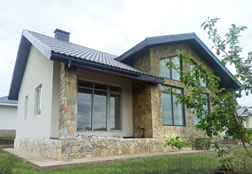 Плитняк златолит Уральский  для фасада купить в Чите