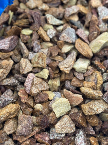 Златолит персиковый декоративная каменная крошка купить в Чите