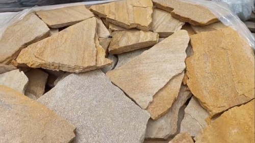 Плитняк златолит жёлтый для цоколя купить в Чите