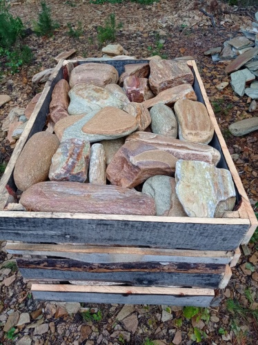 Златолит жёлтый, жёлто-зелёный глыбки и валуны для ланшафтного дизайна купить в Чите