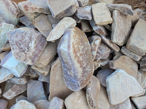 Златолит жёлтый, жёлто-зелёный глыбки и валуны для ланшафтного дизайна купить в Чите