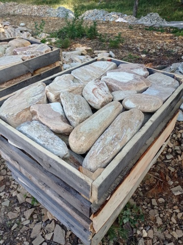 Златолит жёлтый, жёлто-зелёный глыбки и валуны для ланшафтного дизайна купить в Чите