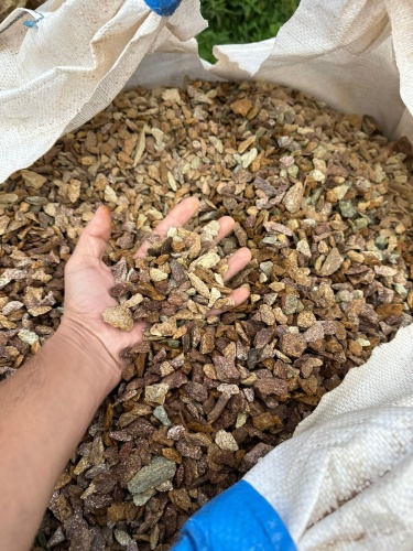 Златолит персиковый декоративная каменная крошка купить в Чите